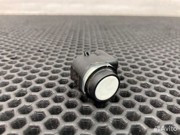 Датчик парктроника Bmw 7-Series F01 N63B44A 2010