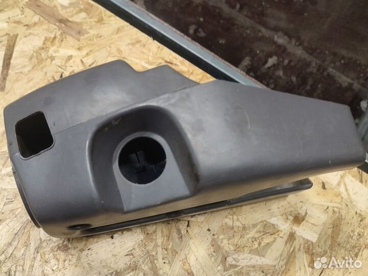 Киа Авелла кожух рулевой колонки