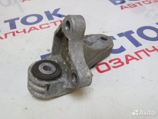 Кронштейн подушки двигателя Лево ford focus CB8 mg