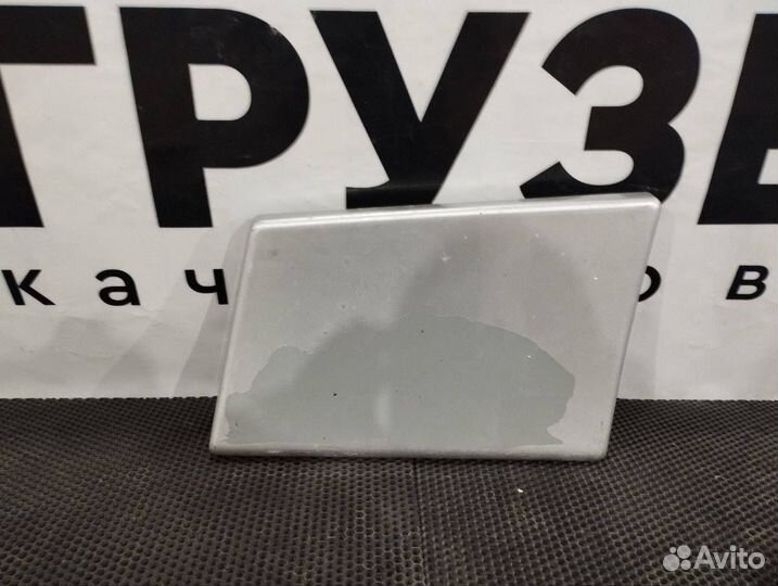 Лючок правого спойлера Volvo FH4