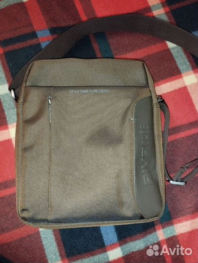 Сумка для нетбука, планшета