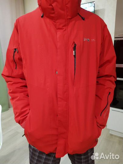 Продам куртку Горнолыжную подойдёт и для повседнев