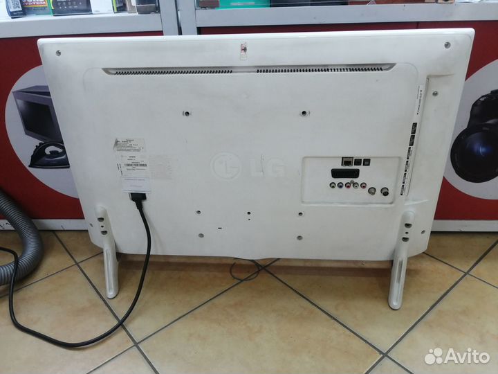 Телевизор LG 32lb570v