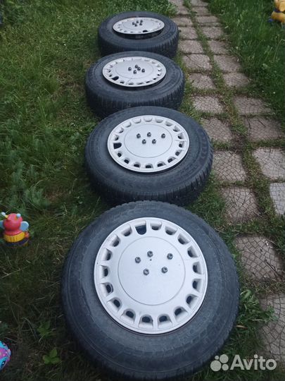 Nokian Tyres Hakkapeliitta 7 SUV 215/70 R16