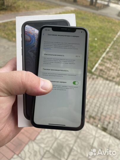 iPhone Xr, 64 ГБ