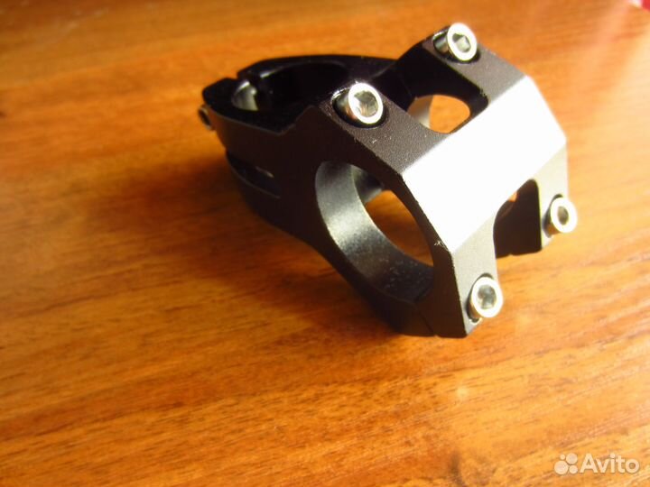 Вынос руля, длина 45мм и мягкая накладка на седло