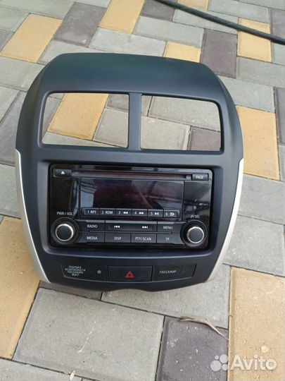 Магнитола Mitsubishi штатная
