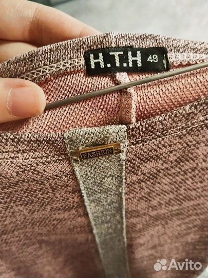 Платья женские 46 48