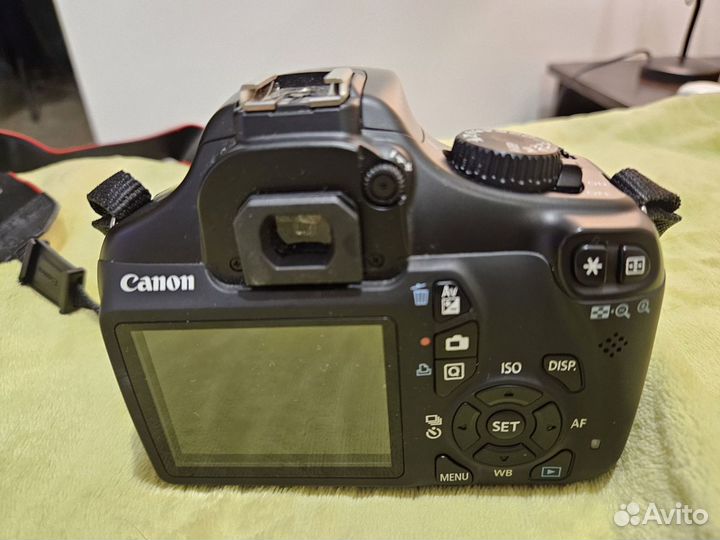 Зеркальный фотоаппарат canon eos 1100d