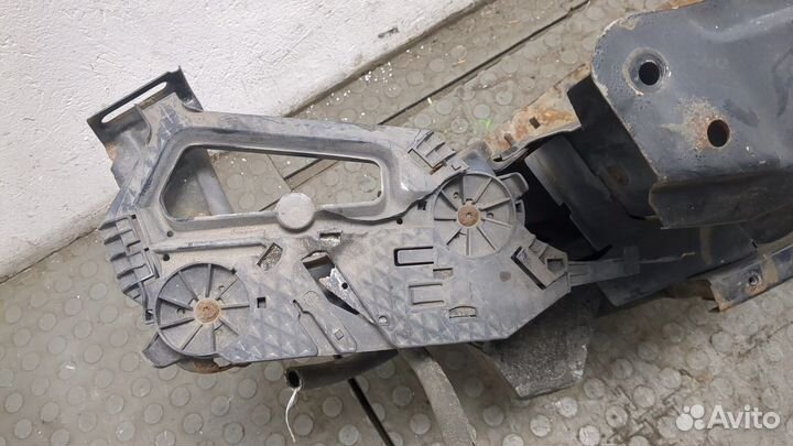 Рамка передняя Skoda Octavia (A5)