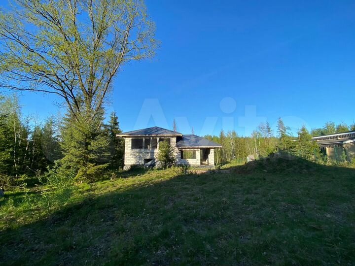 Дом 230 м² на участке 20 сот.