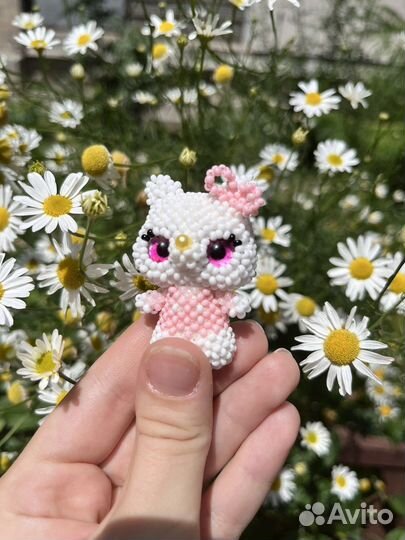 Амигуруми из бисера Хэллоу Китти