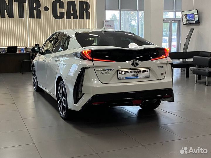 Toyota Prius PHV 1.8 CVT, 2018, 126 612 км