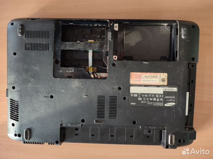 Samsung r540 корпус