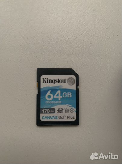 Фотоаппарат canon eos 600d с двумя объктивами