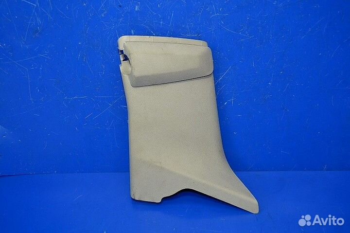 Салонная пластиковая крышка volvo FH (01.05)