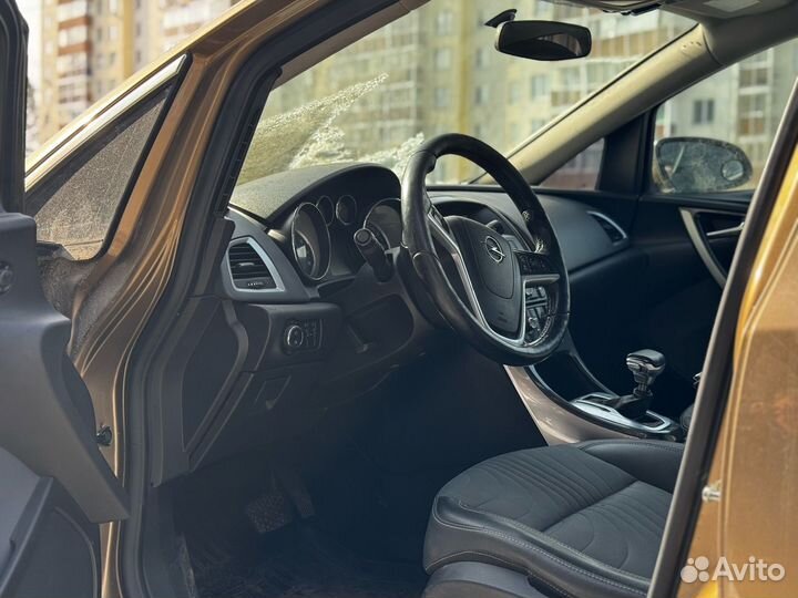 Opel Astra 1.4 AT, 2013, 200 000 км