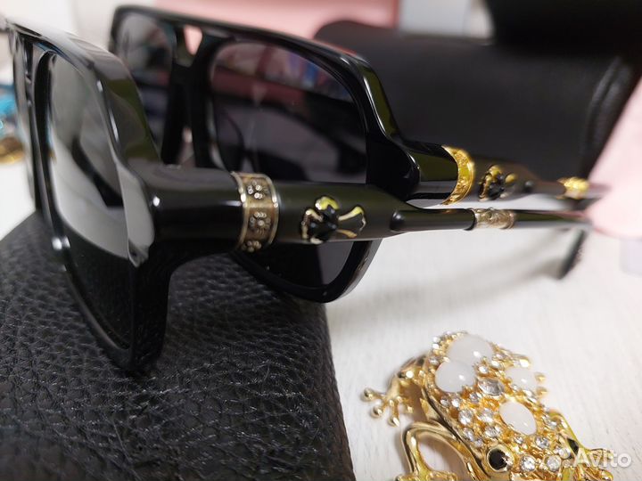 Солнцезащитные очки