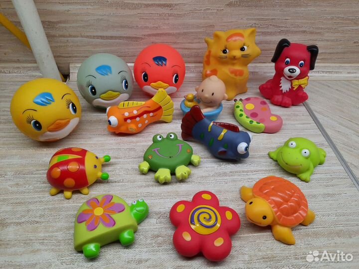 Игрушки резиновые для ванны