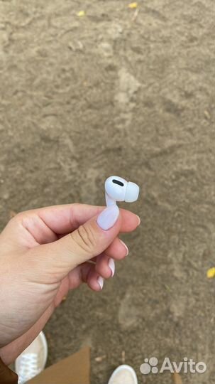 Беспроводные наушники