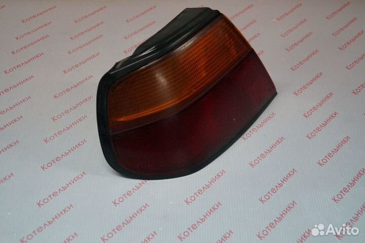 Nissan 26555-0N028 Фонарь задний левый