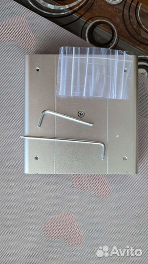 Apple iMac 27 2011 mid