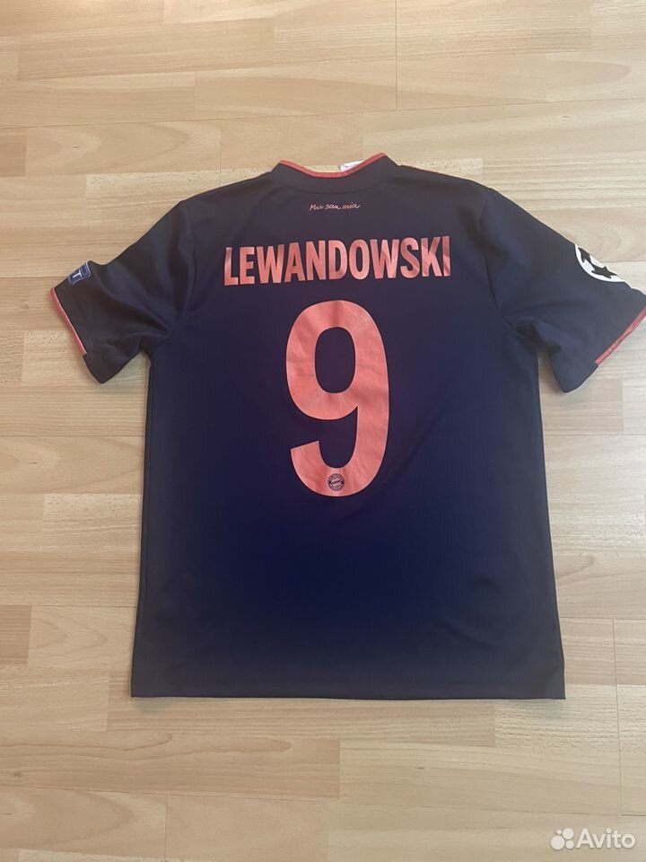 Джерси Lewanbowski Bavaria