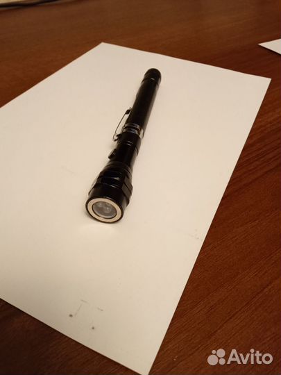 Небольшой фонарик с телескопическим наконечником