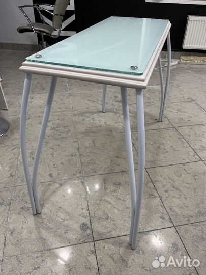 Стол