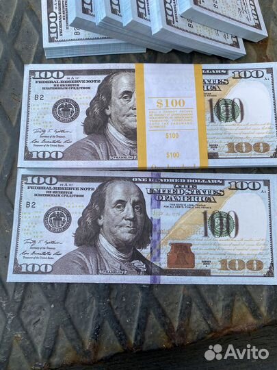 Пачка 100 дол нового образца (реквизит)