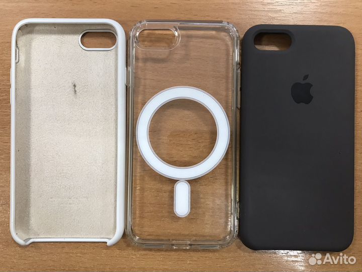 Чехлы на iPhone 7/SE