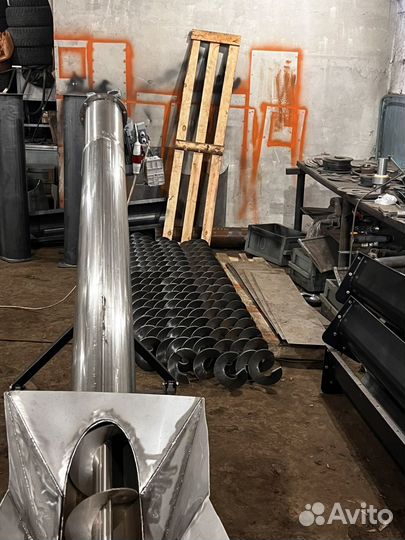 Шнековый транспортер передвижной