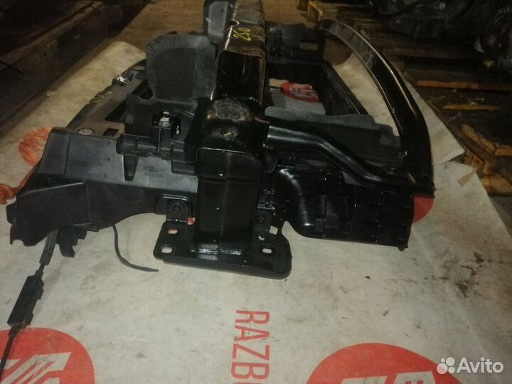 Панель передняя Volkswagen Polo 6R CBZ 2012