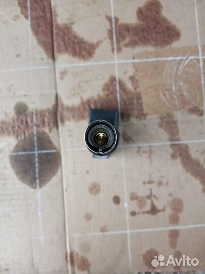 Катушка зажигания Volkswagen Polo 5 612 036905715C