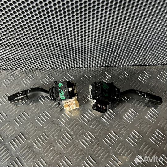 Переключатель подрулевой Mazda 6