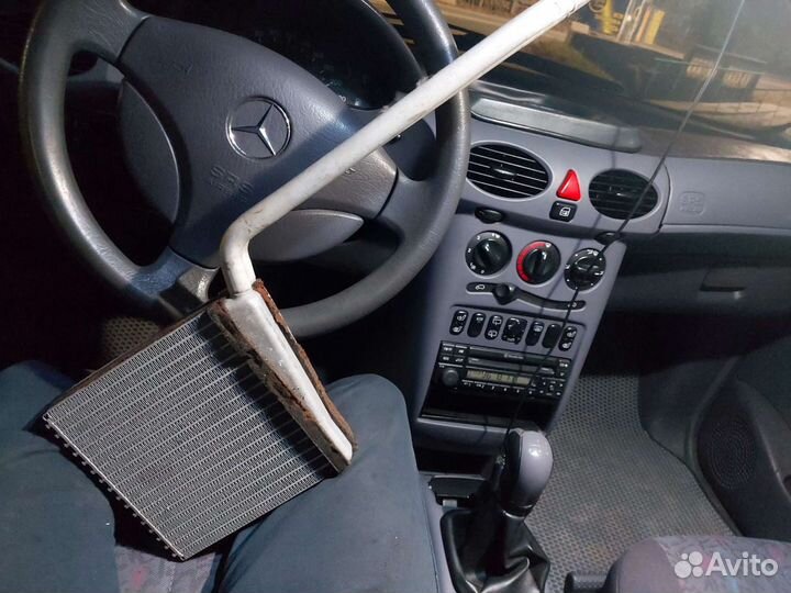 Радиатор отопителя w168 A140