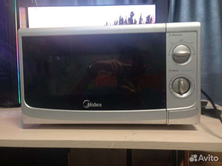 Микроволновая печь Midea