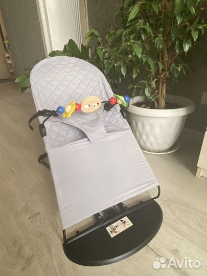 Шезлонг для новорожденных