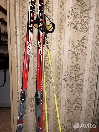 Лыжи беговые atomic