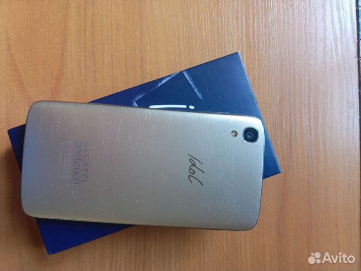 Телефон Alcatel onetouch idol 3