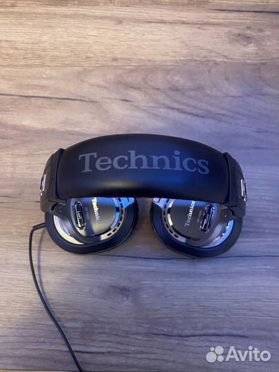 Мониторные наушники Technics RP-F600