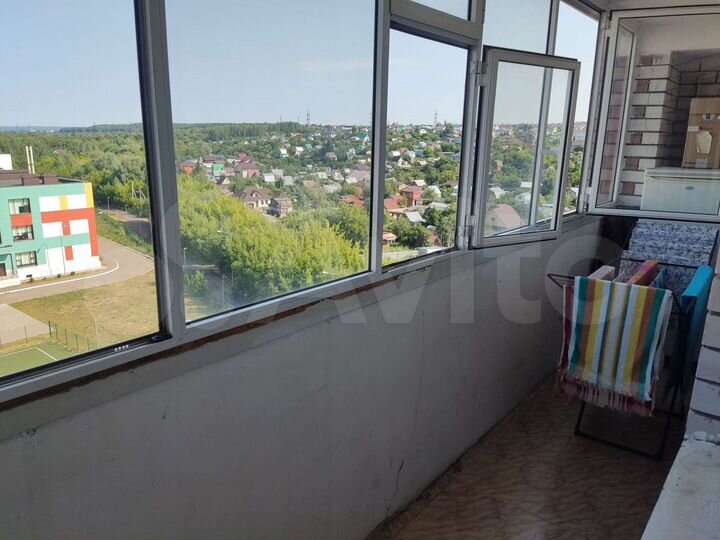 3-к. квартира, 80 м², 9/10 эт.