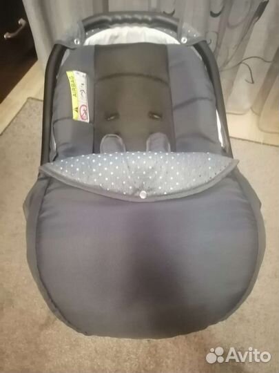 Детское автокресло от 0 до 10 кг