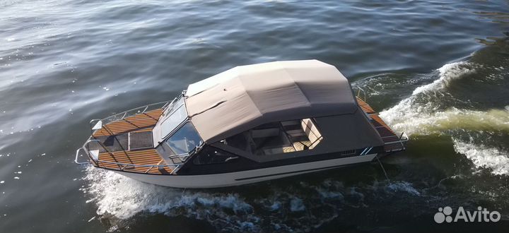 Новый водомётный катер 