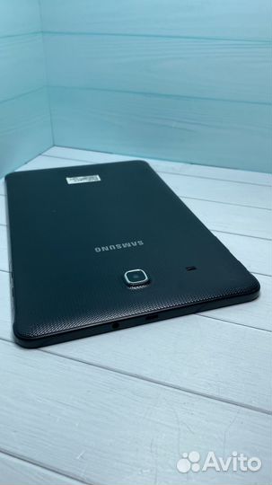 Планшет Samsung Tab E 1.5/8 3G+wifi