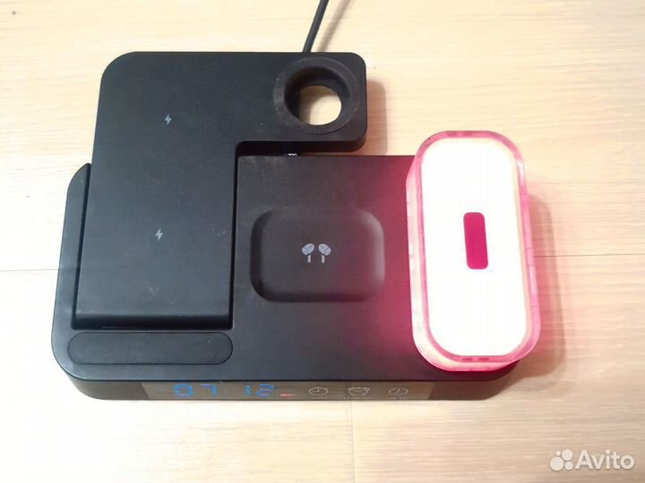 Многофункциональный зарядное устройство