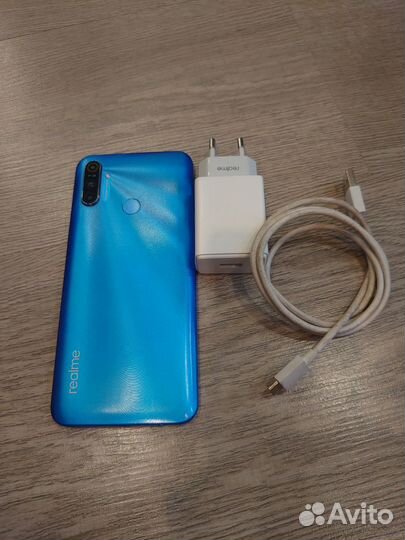 realme C3, 3/32 ГБ