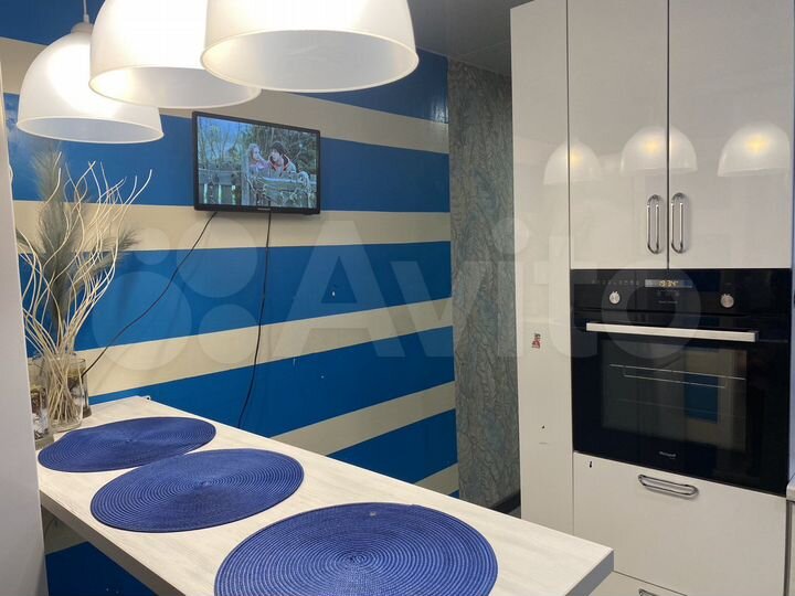 3-к. квартира, 61 м², 2/5 эт.