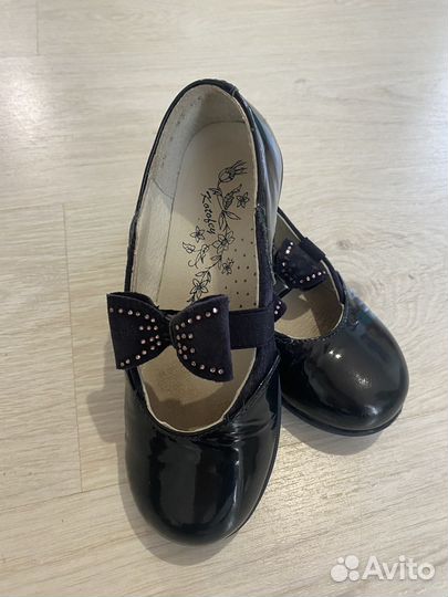 Туфлидля девочки