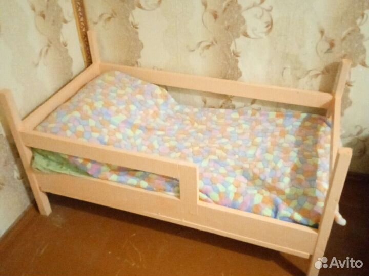 Кроватка